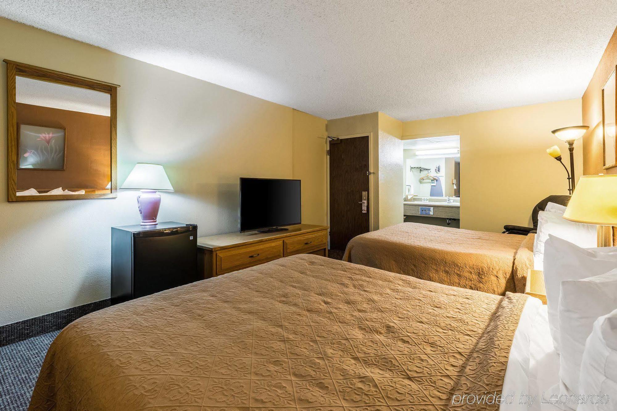 Quality Inn Omaha Exterior photo